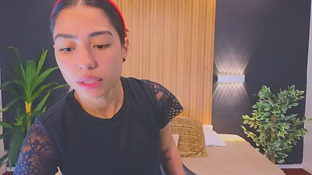 Snapshot of samantha_bss chatting on December 16, 3:11 pm samantha bss online show from December 16, 3:11 pm