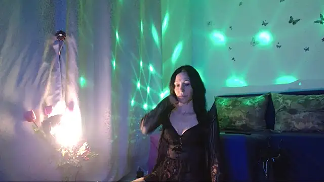 ElysaSun online show from February 14, 6:04 pm