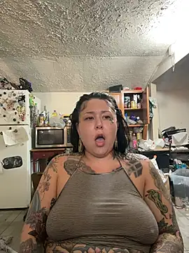 evacheers online show from March 23, 10:25 pm