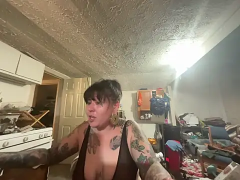 evacheers online show from April 23, 2:13 am