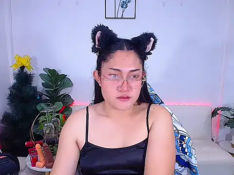 plysaithailand online show from May 7, 2:00 pm