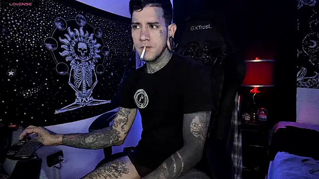 josh  ackerman online show from February 28, 10:50 pm