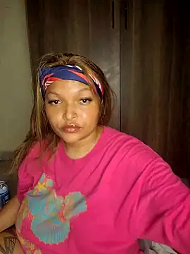 Snapshot of Bigass-ebony22 chatting on February 15, 8:38 pm Bigass-ebony22 online show from February 15, 8:38 pm