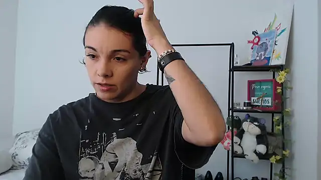 Snapshot of camii_7 chatting on December 22, 5:21 pm camii 7 online show from December 22, 5:21 pm