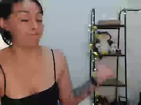 Snapshot of camii_7 chatting on January 29, 10:43 pm camii 7 online show from January 29, 10:43 pm