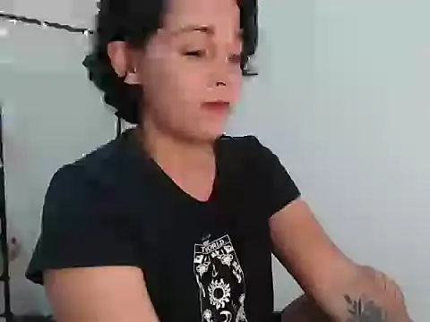 Snapshot of camii_7 chatting on February 10, 9:36 pm camii 7 online show from February 10, 9:36 pm