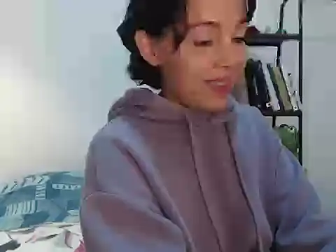 Snapshot of camii_7 chatting on March 1, 4:47 am camii 7 online show from March 1, 4:47 am