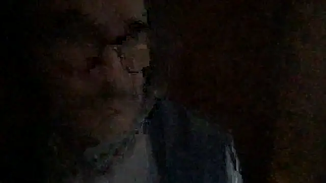 Snapshot of GioApri chatting on March 15, 2:12 pm GioApri online show from March 15, 2:12 pm