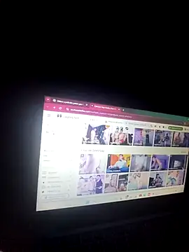 Snapshot of Byalexander2020 chatting on October 6, 12:30 am Byalexander2020 online show from October 6, 12:30 am
