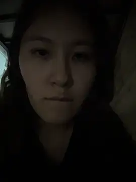 Riz girl online show from May 22, 2:55 pm