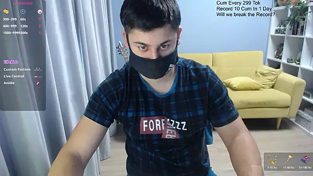 Snapshot of Tomguys chatting on February 23, 10:56 am Tomguys online show from February 23, 10:56 am