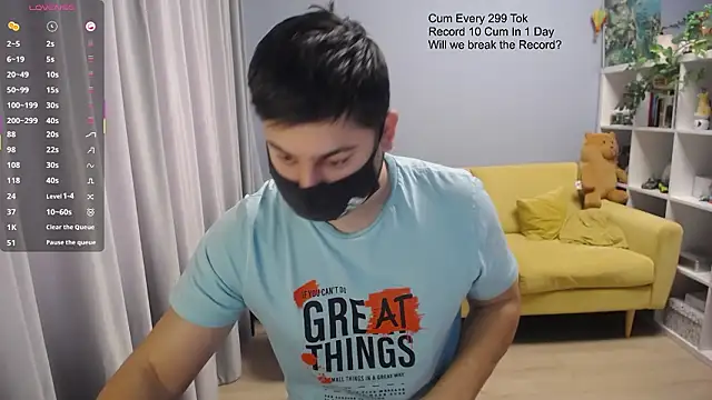 Snapshot of Tomguys chatting on March 9, 7:56 am Tomguys online show from March 9, 7:56 am