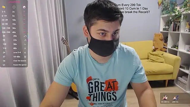 Snapshot of Tomguys chatting on March 10, 7:02 am Tomguys online show from March 10, 7:02 am