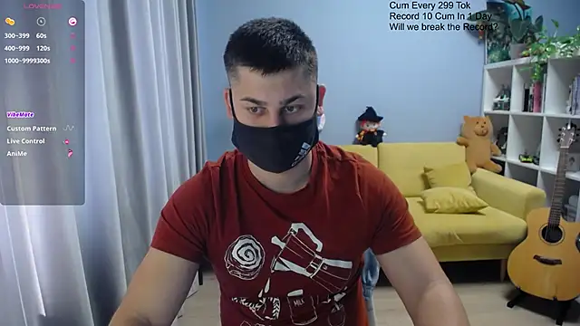 Snapshot of Tomguys chatting on March 30, 7:20 am Tomguys online show from March 30, 7:20 am