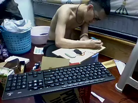 Snapshot of Exposedsian chatting on March 6, 7:10 pm Exposedsian online show from March 6, 7:10 pm