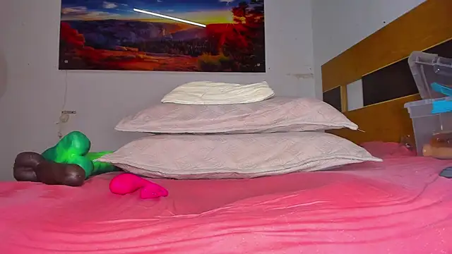 Snapshot of _ebony-queen_ chatting on March 12, 6:00 pm ebony-queen online show from March 12, 6:00 pm