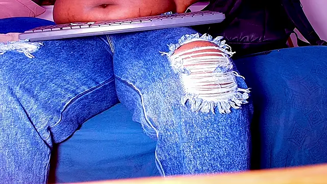 Snapshot of _ebony-queen_ chatting on September 26, 1:15 pm ebony-queen online show from September 26, 1:15 pm