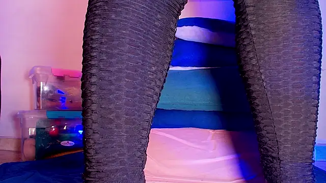 Snapshot of _ebony-queen_ chatting on October 28, 11:58 am ebony-queen online show from October 28, 11:58 am