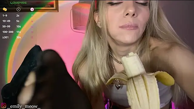  Emily Sweety  online show from December 24, 11:38 am