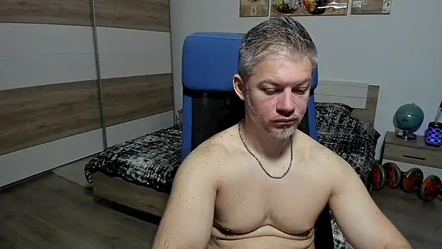 RobbyShawz online show from May 10, 5:12 am