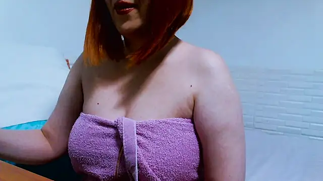 Snapshot of MashaYeah777 chatting on November 22, 6:07 pm MashaYeah777 online show from November 22, 6:07 pm