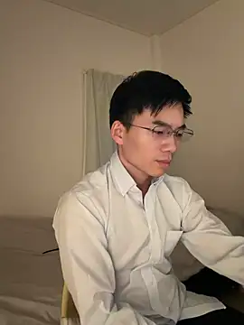 Snapshot of asiahot_liam chatting on February 5, 10:53 am asiahot liam online show from February 5, 10:53 am