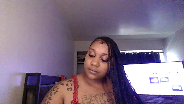 Snapshot of FreakNaasty chatting on September 18, 3:58 pm FreakNaasty online show from September 18, 3:58 pm