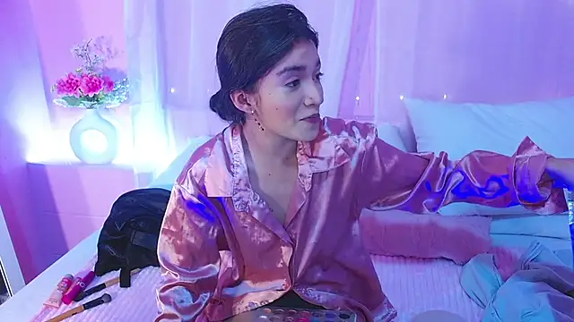 Sweetcristin online show from May 13, 12:30 am