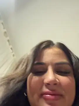 Snapshot of Celinaax chatting on February 5, 9:15 am Celinaax online show from February 5, 9:15 am