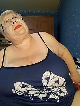 Snapshot of Lena_Gaby chatting on October 26, 6:52 am Lena Gaby online show from October 26, 6:52 am