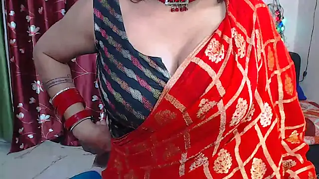 Snapshot of Naiaa-mylove chatting on March 5, 5:58 am Naiaa-mylove online show from March 5, 5:58 am