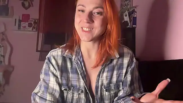 Nikky Divine online show from February 6, 8:23 pm