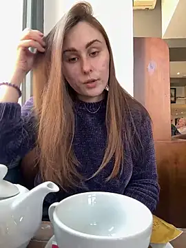 Emma just online show from March 17, 11:31 am