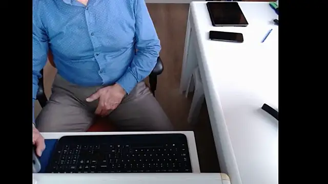 Snapshot of dutchpornking chatting on November 26, 7:53 am dutchpornking online show from November 26, 7:53 am