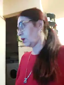 Snapshot of Chriss_Tinaa chatting on December 30, 5:48 am Chriss Tinaa online show from December 30, 5:48 am