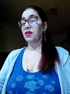 Snapshot of Chriss_Tinaa chatting on January 18, 4:15 am Chriss Tinaa online show from January 18, 4:15 am