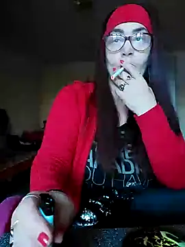 Snapshot of Chriss_Tinaa chatting on January 24, 9:17 am Chriss Tinaa online show from January 24, 9:17 am