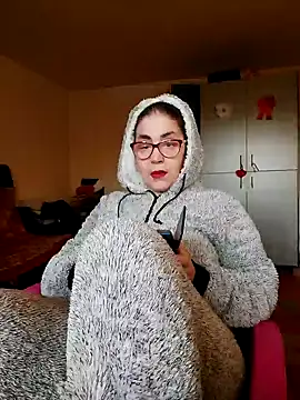 Snapshot of Chriss_Tinaa chatting on February 11, 6:19 am Chriss Tinaa online show from February 11, 6:19 am