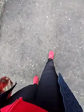 Snapshot of Chriss_Tinaa chatting on February 15, 7:16 am Chriss Tinaa online show from February 15, 7:16 am