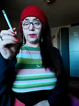 Snapshot of Chriss_Tinaa chatting on February 23, 11:11 am Chriss Tinaa online show from February 23, 11:11 am