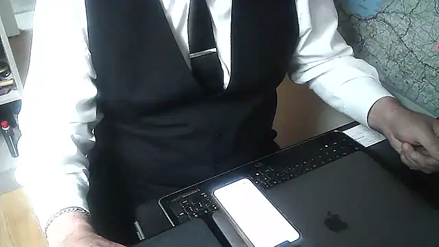 DUDURAxh online show from February 3, 2:13 pm