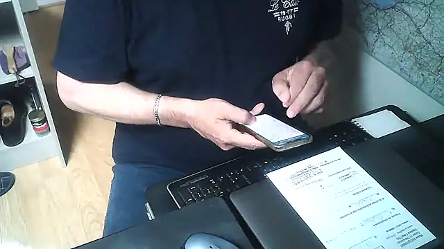 DUDURAxh online show from October 21, 9:10 am