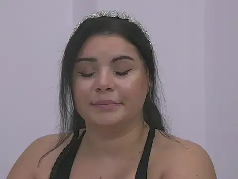 BustyMadison online show from October 18, 7:53 am