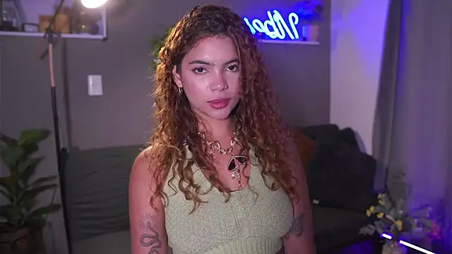 HannahEvanss online show from October 29, 6:20 pm