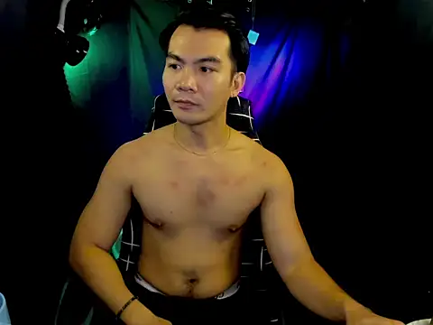 000batman000 online show from July 3, 6:53 am