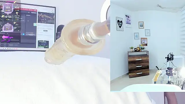 sofi velez online show from October 5, 5:22 pm