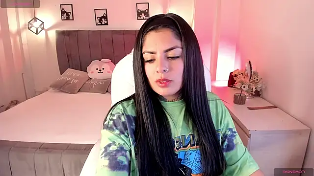 Snapshot of Catalinaa_martinez chatting on September 14, 2:44 am Catalinaa martinez online show from September 14, 2:44 am