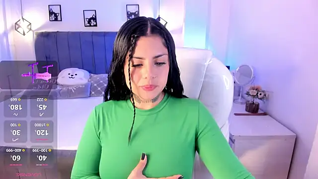 Snapshot of Catalinaa_martinez chatting on September 19, 2:57 am Catalinaa martinez online show from September 19, 2:57 am