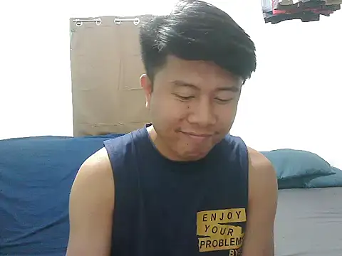 Snapshot of clarkivan34 chatting on June 20, 2:20 pm clarkivan34 online show from June 20, 2:20 pm