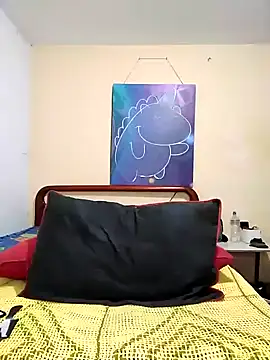 iamemmablake online show from December 20, 9:39 pm